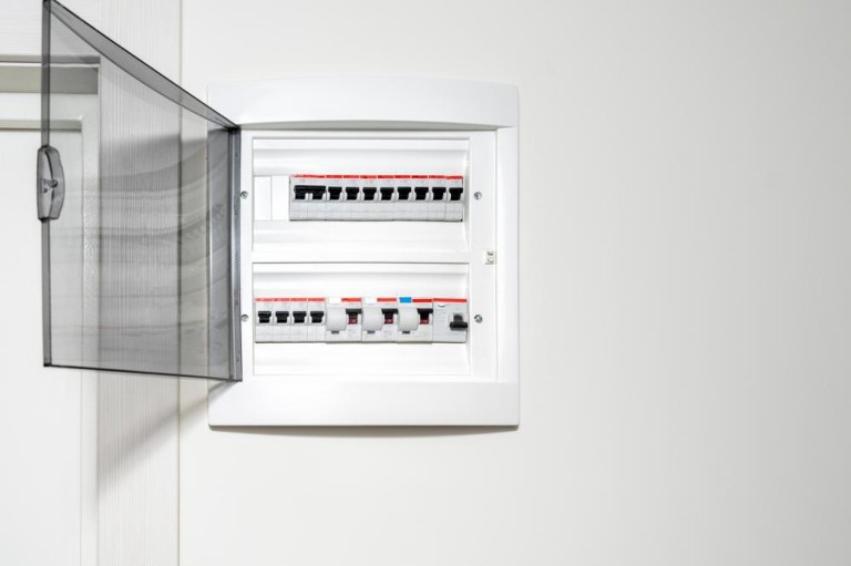 Rénovation électrique à Aspach-Michelbach : guide des bonnes pratiques